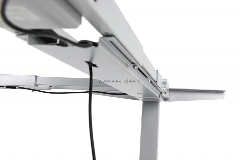 Stelaż UT04-3T/90A/A z elektryczną regulacją wysokości w zakresie 61,5-126,5 cm, 3 silniki/3 segmentowa kolumna, kolor aluminium