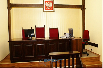 Meble sądowe -Sąd Rejonowy w Bolesławcu