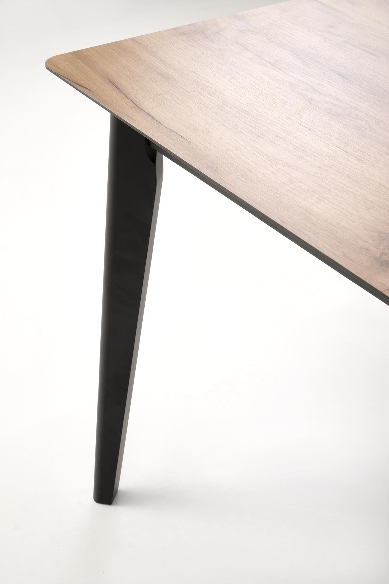 GULIAN stół rozkładany 140-180/80/76 cm, blat - dąb wotan, nogi - czarny