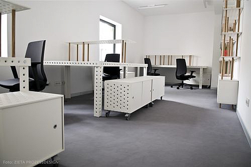 Fotel biurowy lightUP 230